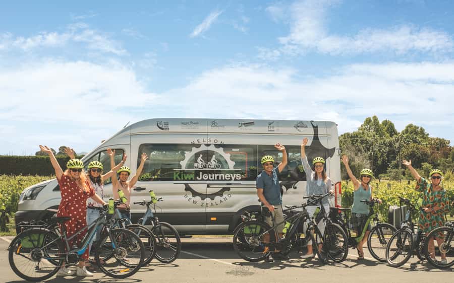 Nelson: Abel Tasman Kayaking & Great Taste Trail Bike Tour - What the $191 price includes