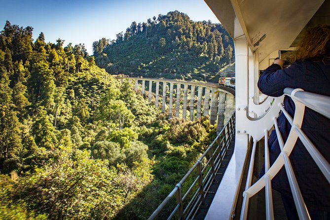 Northern Explorer Train Journey from Wellington to Auckland - Arrival Details Matter at Auckland Strand