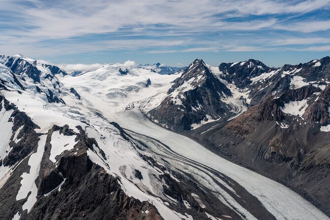 Pilot’s Choice: 2 Glaciers & Snow Landing – 35min - What this glacier flight actually offers