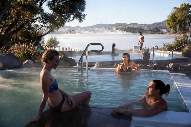 Polynesian Spa Rotorua: Pavilion (12+ yrs) Hot Pool Bathing - The reflexology walk adds a little activity