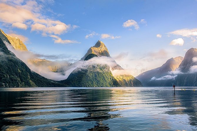 Premium Milford Sound Tour, Cruise & Lunch from Te Anau - Mirror Lakes, Lake Gunn, and the Hollyford River