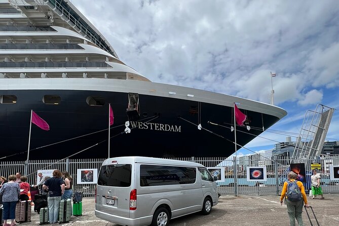 Premium Private Auckland Airport Transfer – Door to Door - Who will get the most from this transfer