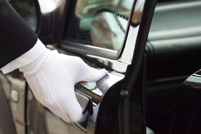 Private Auckland Airport Transfer to/from Auckland Hotels -SUV - Return transfers work best when booked early
