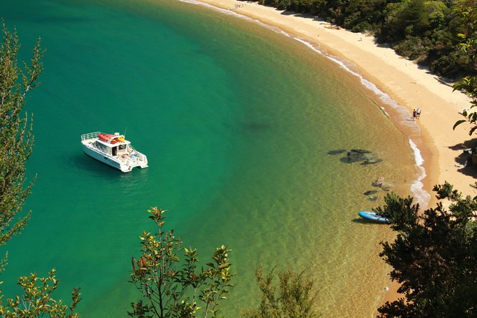 Private boat charter in Abel Tasman National Park - The skipper makes the difference