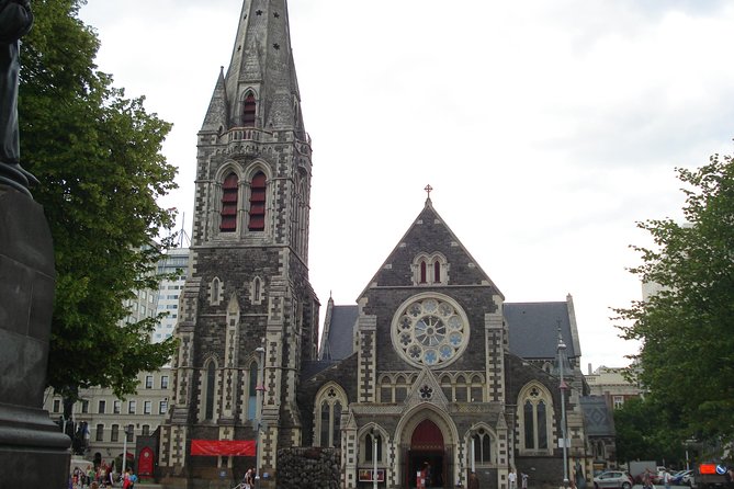 Private Christchurch & Lyttelton Scenic Day Tour - Cathedral Square and the Avon River