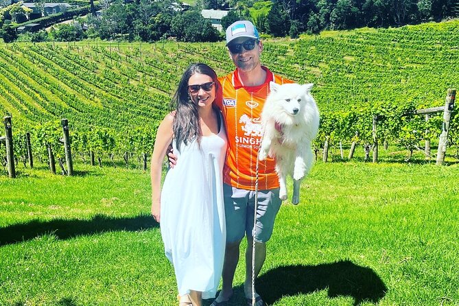 Private Dog Friendly Wine Tour with your Local Guide - Who will enjoy this Waiheke outing most