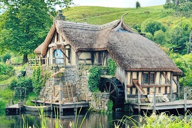Private Hobbiton Movie Set and Rotorua Day Trip from Auckland - The real cost of the day