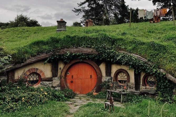Private Hobbiton Movie Set and Rotorua Day Trip from Auckland - Hobbiton Movie Set: the day’s biggest draw