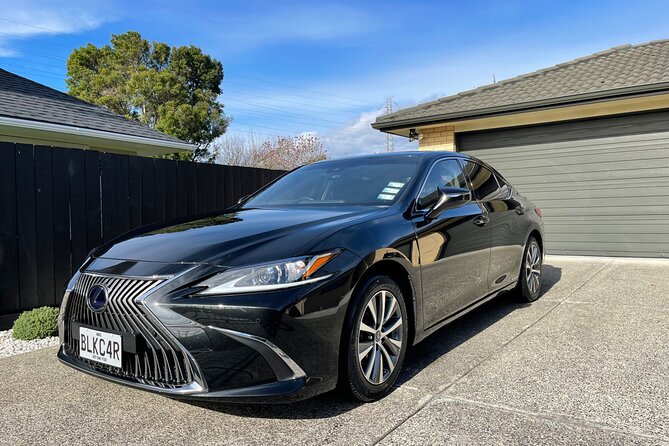 Private Luxury Airport Transfers in Auckland – Sedans & Vans - The return trip to the airport or cruise port