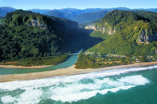 Punakaiki Blow Holes & Pancake Rocks Scenic Tour - What you learn about the West Coast