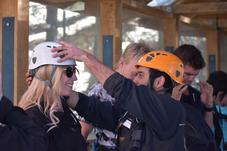 Queenstown: 1-Hour Zipline Tour with 2-Lines & 21-Meter Drop - The 21-meter drop from the final platform