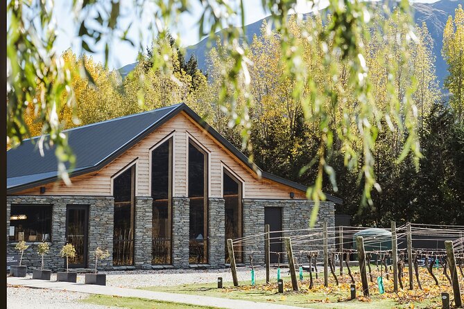Queenstown: Afternoon Wine & Beer Tour with Platters - Timing, meeting point, and what to bring
