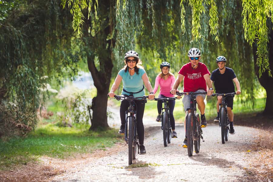 Queenstown: Arrowtown To Queenstown Biking Adventure - The practical reality of 35 kilometers