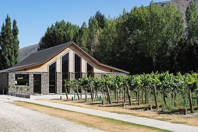 Queenstown Classic Wine Tour: 3 Winery Visits, Cave Tour & Cheese - Who will enjoy this tour most?