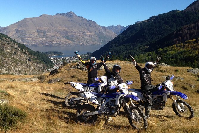 Queenstown: Dirt Bike Tours - What the guides add to the ride