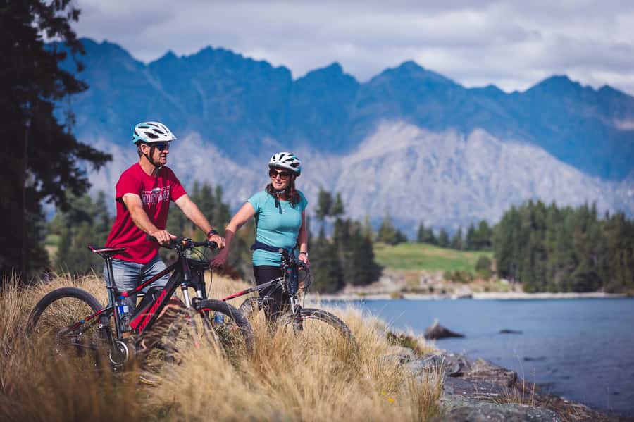 Queenstown: E-bike Hire on the Queenstown Trail - Picking up your bike at 3 Searle Lane