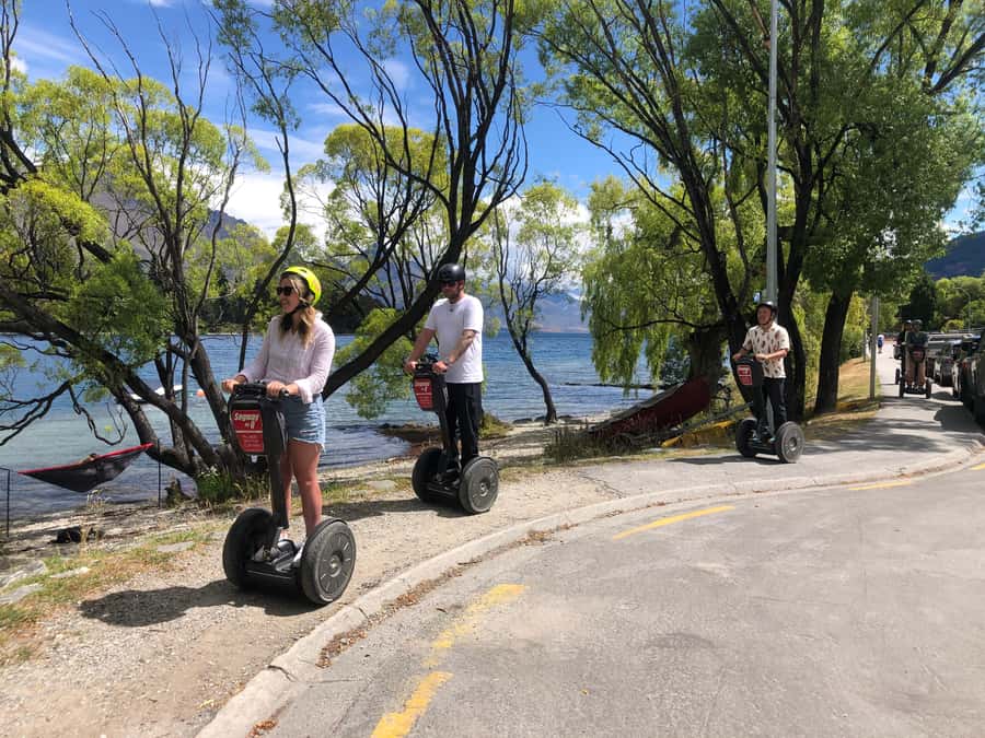 Queenstown: Guided Segway Tour - Queenstown Gardens, the quiet middle of the tour