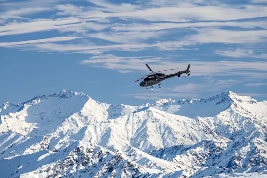 Queenstown Helicopter Flight with Snow Landing | 30 mins - Taking off from Grant Road