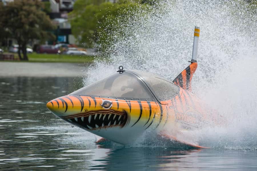 Queenstown: Hydro Attack Shark Ride - The 80 kph surface run