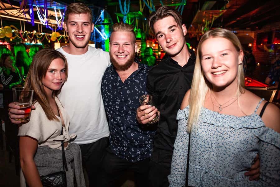 Queenstown: Ice Bar Crawl - Why the Queenstown Ice Bar Crawl is good value at $23