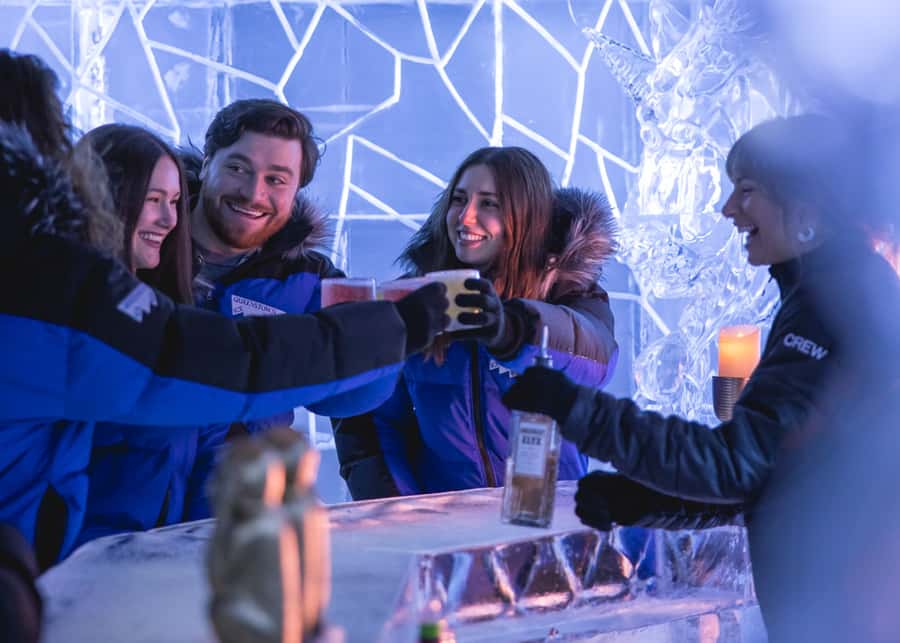 Queenstown: Ice Bar Entry with Warm Winter Gear and Drink - A quick way to add something unusual to Queenstown