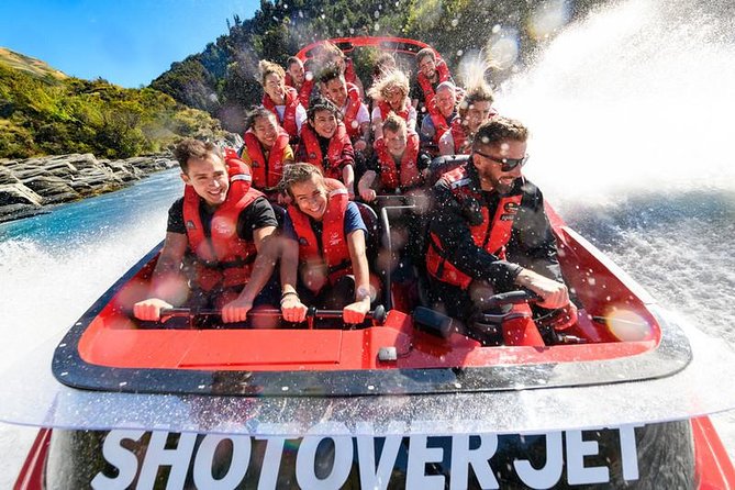 Queenstown Kawarau River Whitewater Rafting - What the guide team adds to the day