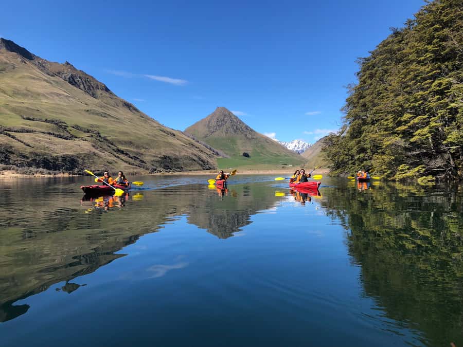 Queenstown: Kayaking or SUP Experience on Moke Lake - Key points to know before booking