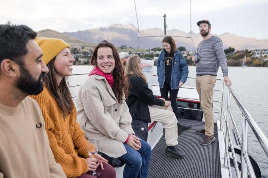 Queenstown: Lake Wakatipu Scenic Cruise - The Remarkables, Cecil Peak, and Kelvin Heights