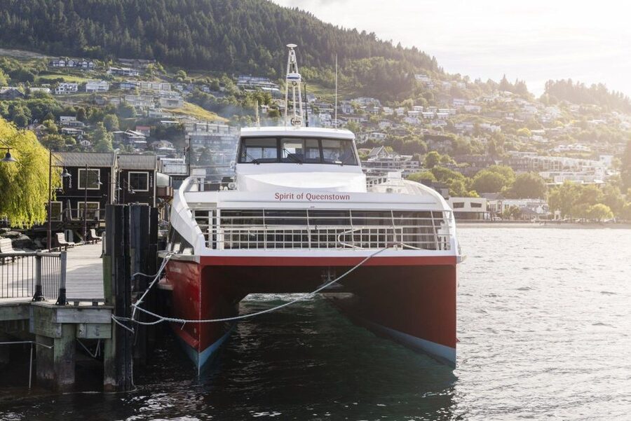 Queenstown: Lake Whakatipu Boat Trip - Price and value at $41 per person