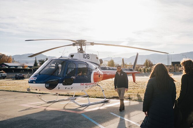 Queenstown: Pilot's Choice Helicopter Flight with alpine landing - Why this short Queenstown flight works