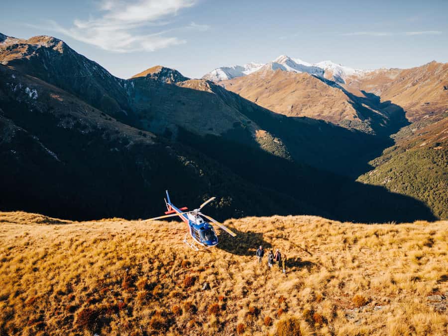 Queenstown: Pilot's Choice Helicopter Tour & Alpine Landing - The First Eight Minutes Over Queenstown