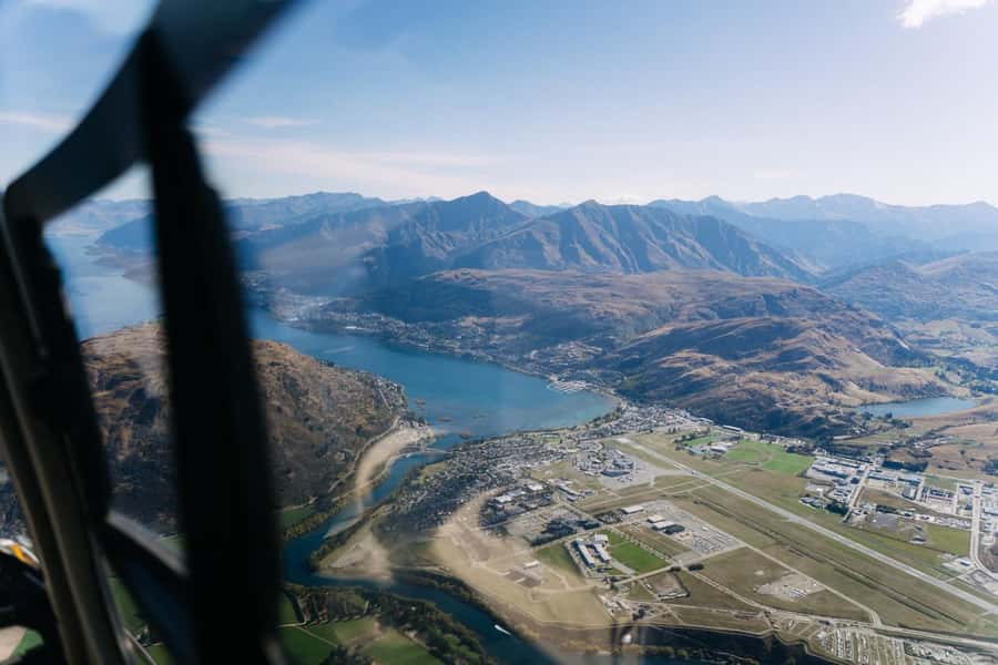 Queenstown: Remarakbles Helicopter Tour with Alpine Landing - Why Queenstown looks different from a helicopter
