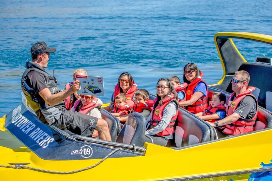 Queenstown: Shotover River and Kawarau River Jet Boat Ride - What to wear for a wet, cold ride