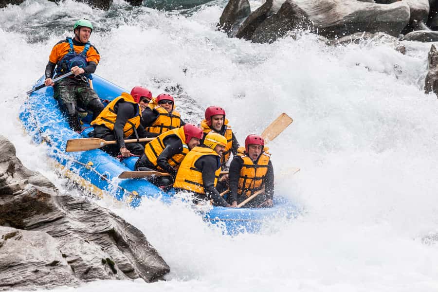 Queenstown: Shotover River Whitewater Rafting Trip - Wetsuits, gear, and the safety briefing