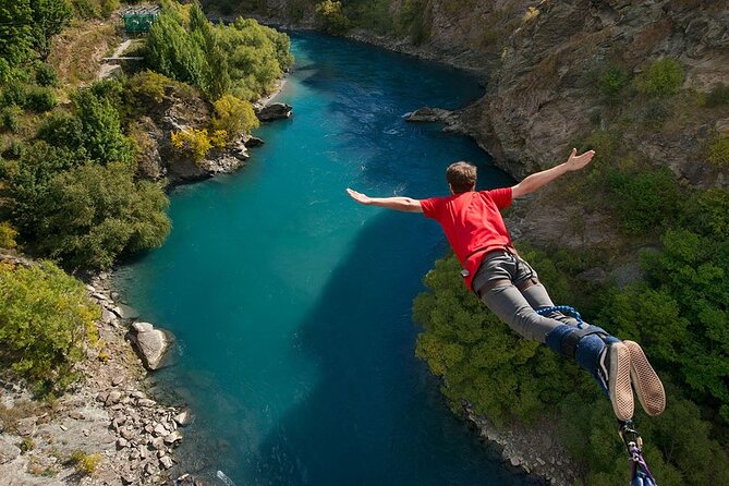 Queenstown Sightseeing Tour: Highlights of Queenstown - Arrowtown reveals the gold-rush story