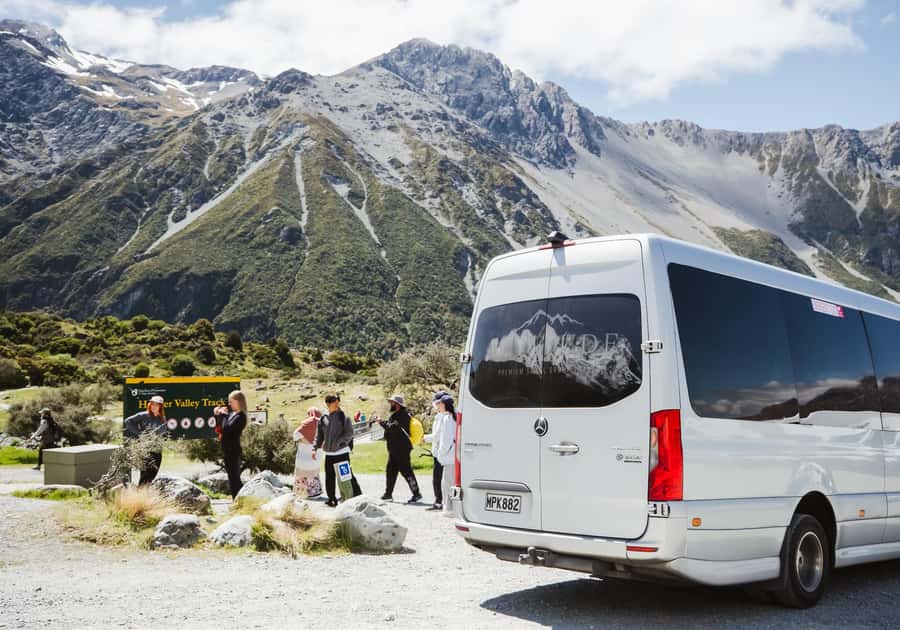 Queenstown: Small Group Mt Cook Day Tour - Why the long road from Queenstown is worth it