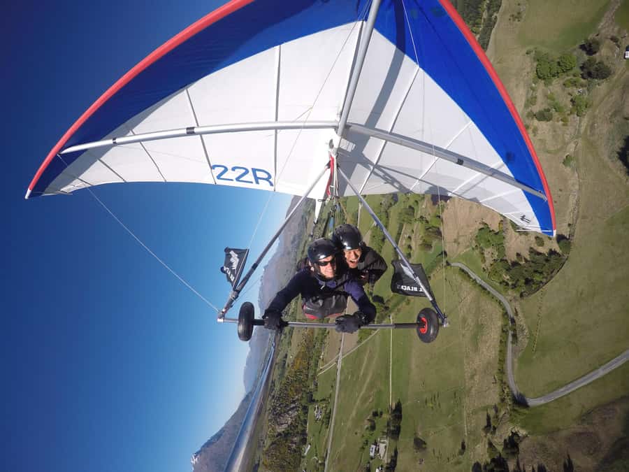 Queenstown: Tandem Hang Gliding Experience - Who will enjoy this flight most?