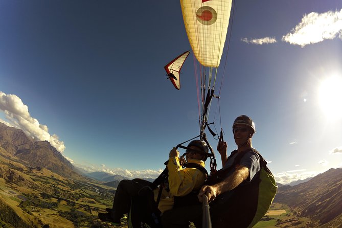 Queenstown Tandem Paragliding from Coronet Peak - The ride up to Coronet Peak