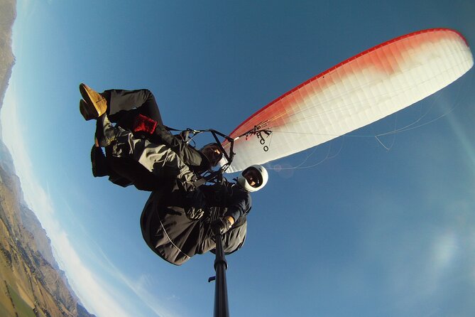 Queenstown Tandem Paragliding from Coronet Peak - Takeoff and the first moments in the air