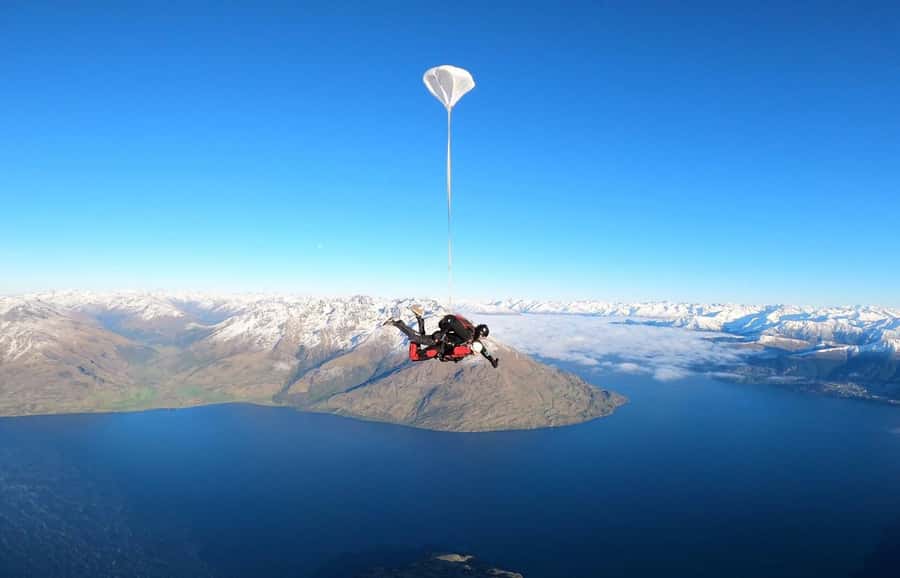 Queenstown: Tandem Skydive Experience - Freefall beside the Southern Alps