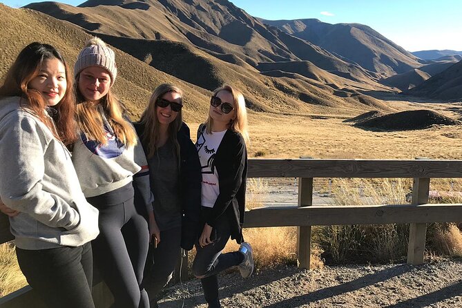 Queenstown to Christchurch One-Way Tour via Mt Cook & Lake Tekapo - The first big view at Lake Pukaki