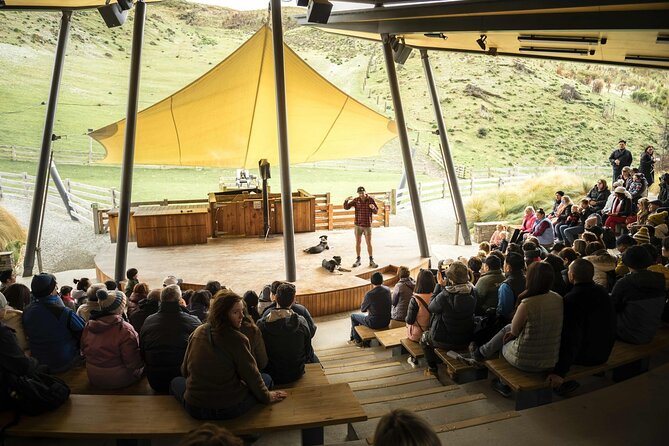 Queenstown: Walter Peak Farm Tour and Lake Cruise - Meeting the rural host at Walter Peak