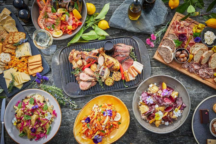 Queenstown: Walter Peak Gourmet BBQ & Lake Whakatipu Cruise - Five things worth knowing before you book