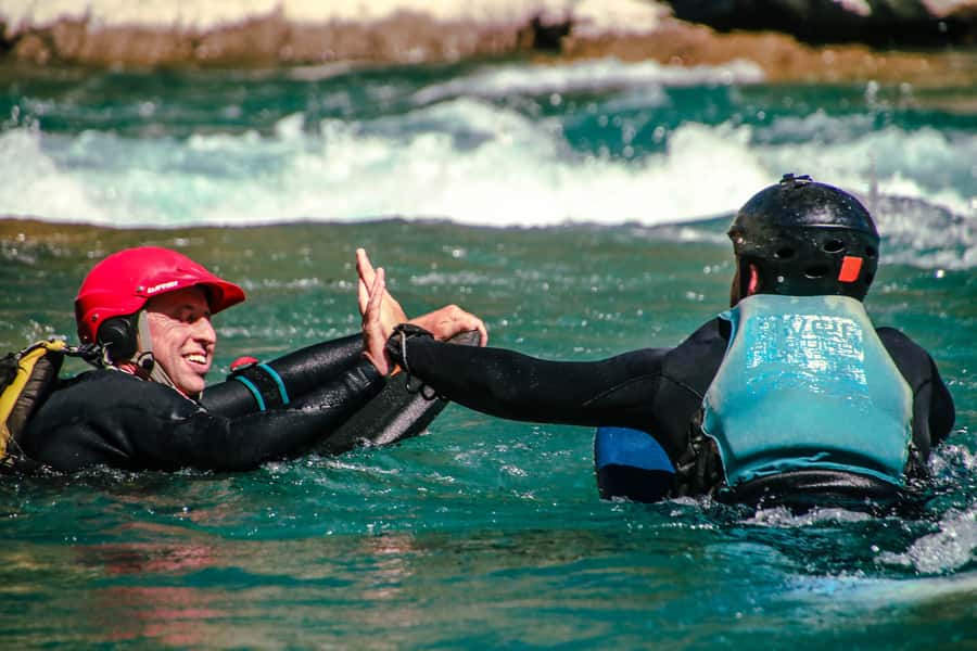 Queenstown: White Water Surfing Along the Kawarau River - The optional cliff jump