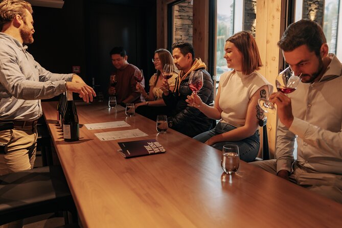 Queenstown Wine Tour - Gibbston Valley Cave | Kinross | Amisfield - Kinross: a broader look at Central Otago wines