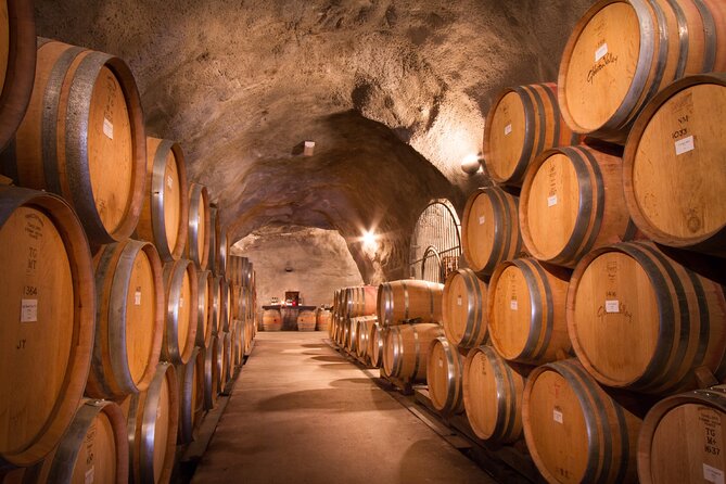 Queenstown Wine Tour - Gibbston Valley Cave | Kinross | Amisfield - Bella, Ruby, and the dog question