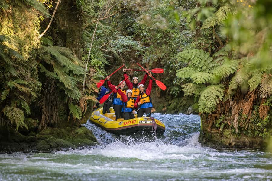 Rafting Rotorua: Kaituna River White Water Experience - On the Kaituna River: 14 rapids in about an hour