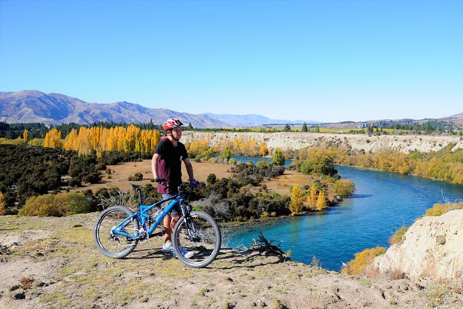 Riverside Electric Bike Tour - The 12-kilometer route: gravel, sand, climbs, and descents