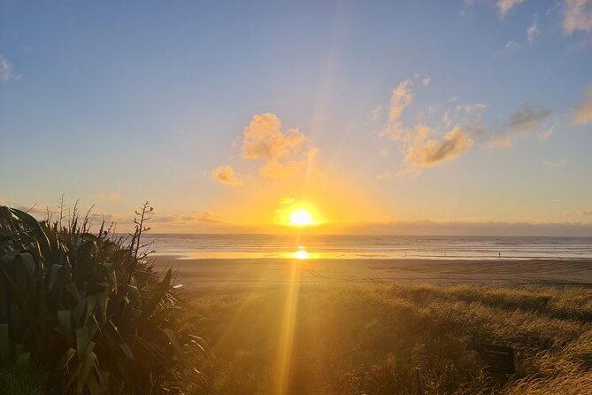 Romantic Auckland Sunset tour with Winery & Thermal pool - Should you book the Auckland Sunset tour?