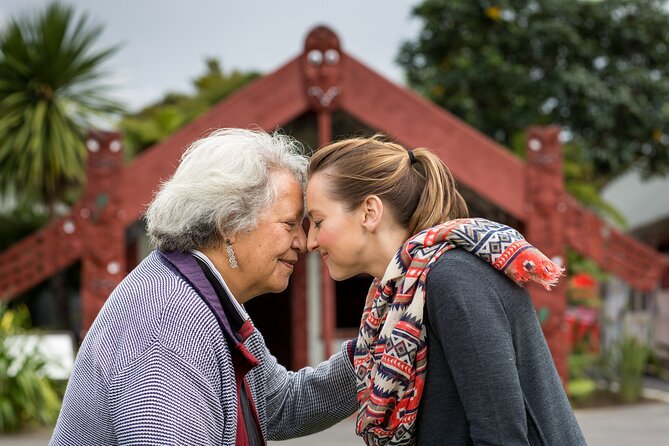 Rotorua Cultural Small Group Afternoon Tour - The blue and green lakes route
